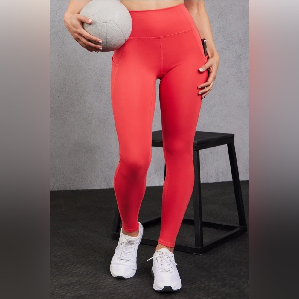 Pink high waisted Fabletics leggings - like new, worn one time